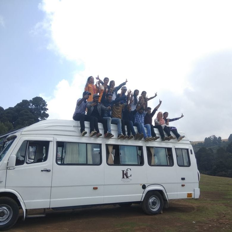 traveller for rent cochin